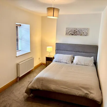 Newly Renovated Town House Prázdninový dům